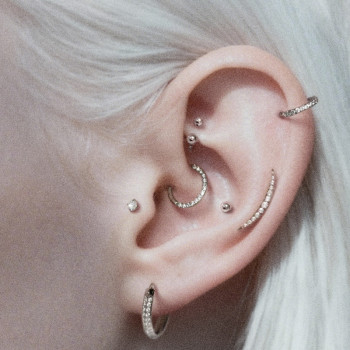 Piercing Cerchio Clicker in Titanio con Cristalli